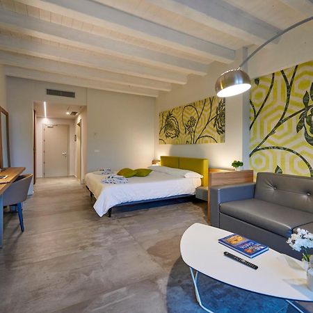 Ca' Barbini Resort Garda  Ngoại thất bức ảnh