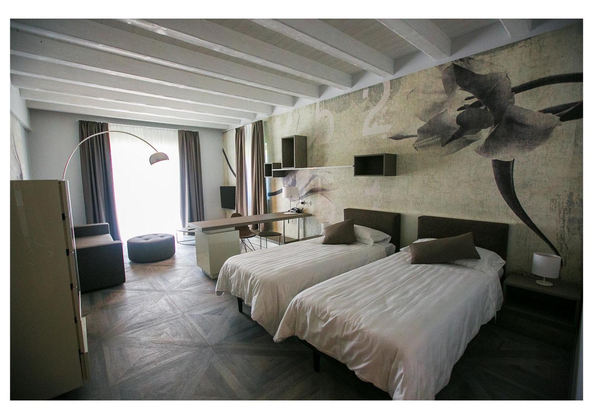 Ca' Barbini Resort Garda  Ngoại thất bức ảnh