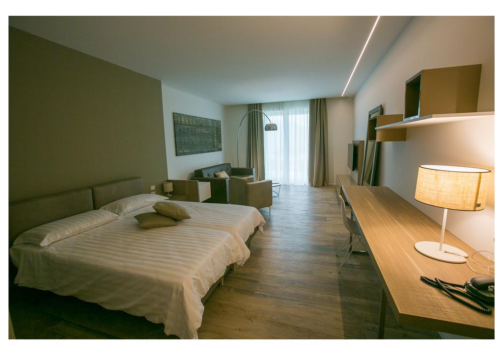Ca' Barbini Resort Garda  Ngoại thất bức ảnh